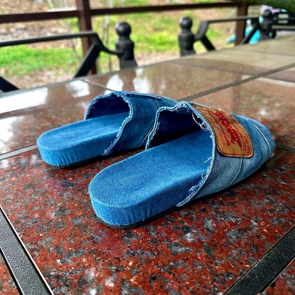 Lasaky – Letter Print Denim Flat Sandals women’s size 7 - Picture 9 of 11